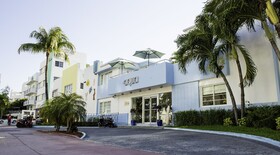 Aqua Hotel