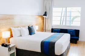 Aqua Hotel