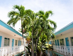 Aqua Hotel
