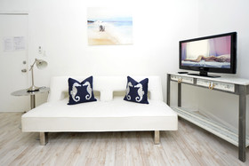 Art Deco Drexel Apartments