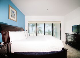 Casablanca on the Ocean - East Tower by C Ocean Rentals