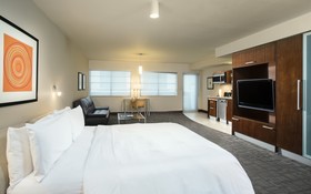 Congress Suites at the Strand