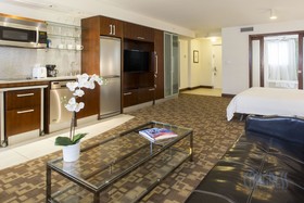 Congress Suites at the Strand