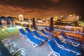 Congress Suites at the Strand