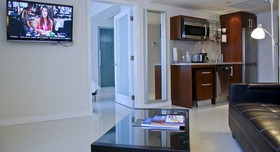 Congress Suites at the Strand