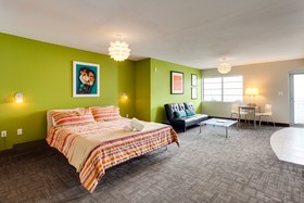 Congress Suites at the Strand