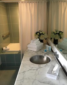 Kasa La Flora Miami Beach