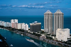 Miami Beach Resort & Spa