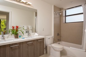 Moderno Residences By Bay Breeze