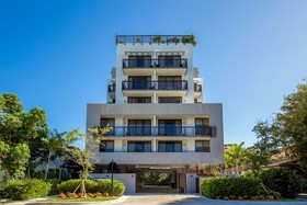 Moderno Residences By Bay Breeze