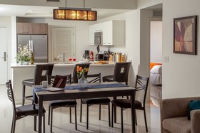 Moderno Residences By Bay Breeze