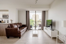 Moderno Residences By Bay Breeze
