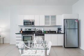 Monte Carlo Miami Beach Condo by Churchill Suites