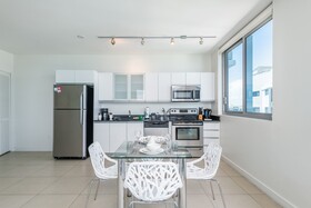 Monte Carlo Miami Beach Condo by Churchill Suites