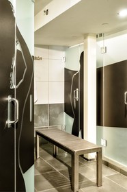 Posh Hostel