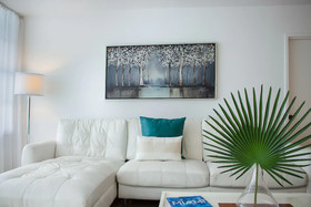 Seacoast Suites by Pelicanstay