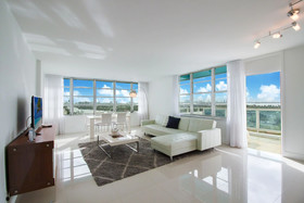 Seacoast Suites by Pelicanstay