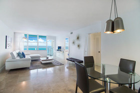 Seacoast Suites by Pelicanstay
