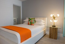 Seaside All Suites Hotel