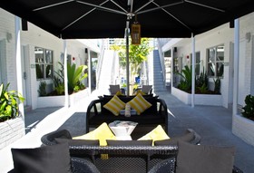 Seaside All Suites Hotel