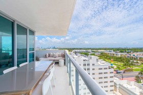 Setai Residence by LRMB