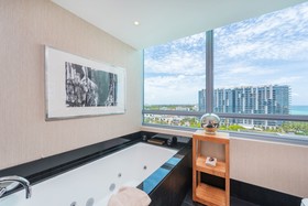 Setai Residence by LRMB