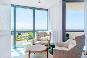 Setai Residence by LRMB