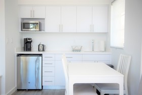 12th & Ocean Suites by LuxUrban