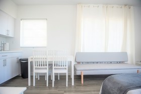 12th & Ocean Suites by LuxUrban