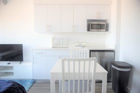 12th & Ocean Suites by LuxUrban