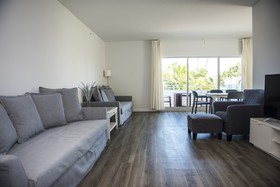 12th & Ocean Suites by LuxUrban