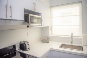 12th & Ocean Suites by LuxUrban