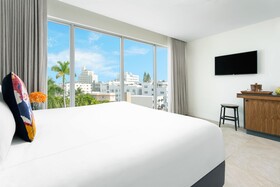 Kenmore Village Hotel