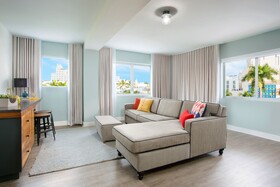 Kenmore Village Hotel