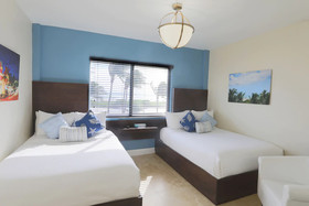 Starlite Hotel