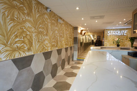 Starlite Hotel