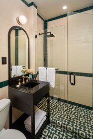 The Balfour Hotel