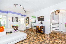 Villa Colors of South Beach