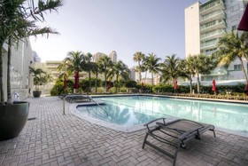 Marina Bay Club