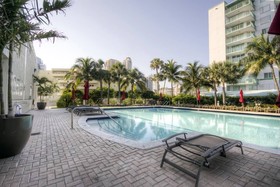 Marina Bay Club