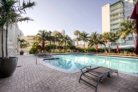 Marina Bay Club