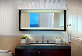 Solé Miami, A Noble House Resort