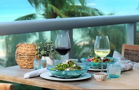 Solé Miami, A Noble House Resort