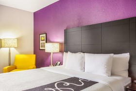 La Quinta Inn & Suites by Wyndham Miami Lakes