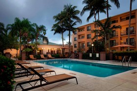 Sonesta Select Miami Lakes