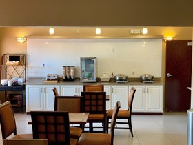 Country Inn & Suites by Radisson, Midway - Tallahassee West