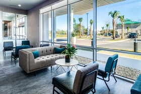 La Quinta Inn & Suites by Wyndham Miramar Beach-Destin