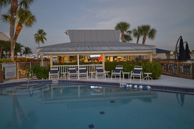 Hilton Vacation Club Charter Club Naples Bay