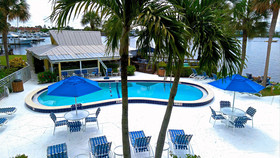 Hilton Vacation Club Charter Club Naples Bay
