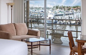 Cove Inn on Naples Bay